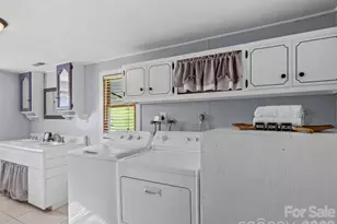 3041 Bald Mountain Rd, Burnsville, NC 28714 - Photo 21