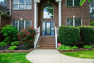 435 Crowders Bluff Ct, Clover, SC 29710 - Photo 5