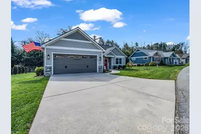 128 Shoeing Box Way, Hendersonville, NC 28792 - Photo 3