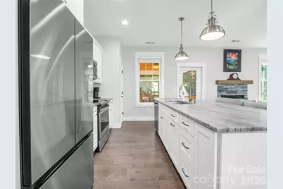 128 Shoeing Box Way, Hendersonville, NC 28792 - Photo 11