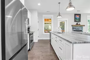 128 Shoeing Box Way, Hendersonville, NC 28792 - Photo 11