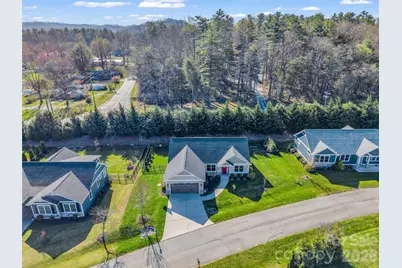 128 Shoeing Box Way, Hendersonville, NC 28792 - Photo 37