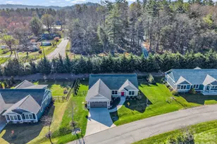 128 Shoeing Box Way, Hendersonville, NC 28792 - Photo 37