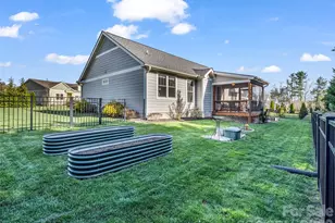 128 Shoeing Box Way, Hendersonville, NC 28792 - Photo 35