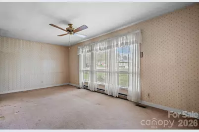 200 Hayes Avenue, Hudson, NC 28638 - Photo 13