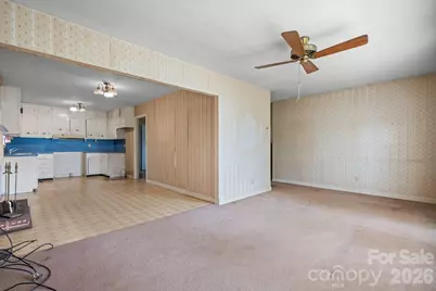 200 Hayes Avenue, Hudson, NC 28638 - Photo 11