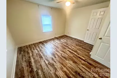 320 Skyland Avenue, Charlotte, NC 28205 - Photo 7