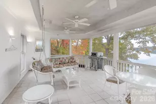 185 Willow Point Rd, Troutman, NC 28166 - Photo 17