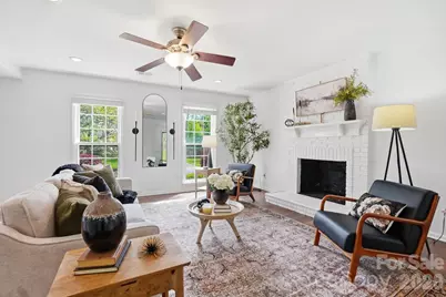 8912 Danson Drive, Charlotte, NC 28277 - Photo 5