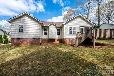 3410 Overbrook Drive, Conover, NC 28613 - Photo 3