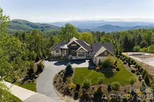 31 Bear Tree Ct, Hendersonville, NC 28792 - Photo 3
