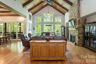 587 Autumn Sky Dr, Hendersonville, NC 28792 - Photo 5