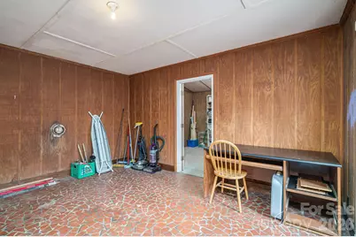 111 E Carlton Street, Dallas, NC 28034 - Photo 37