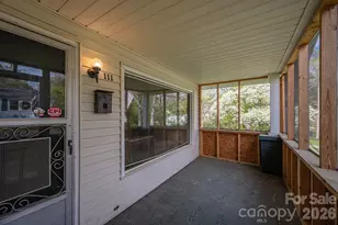 111 E Carlton St, Dallas, NC 28034 - Photo 39