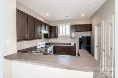 21329 Catawba Avenue, Cornelius, NC 28031 - Photo 7