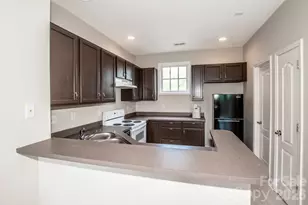 21329 Catawba Ave, Cornelius, NC 28031 - Photo 7