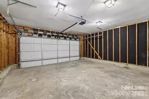 7030 Huntsmaster Dr, Charlotte, NC 28277 - Photo 31