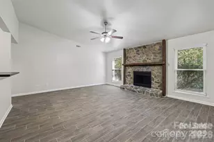 7030 Huntsmaster Dr, Charlotte, NC 28277 - Photo 7