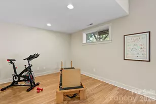 429 Pearson Dr, Asheville, NC 28801 - Photo 23