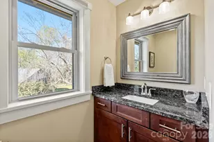 429 Pearson Dr, Asheville, NC 28801 - Photo 17