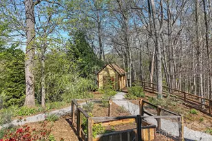 429 Pearson Dr, Asheville, NC 28801 - Photo 27