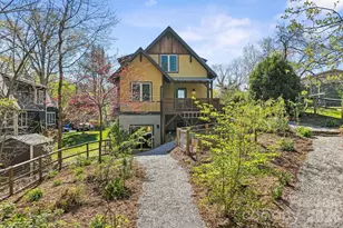 429 Pearson Dr, Asheville, NC 28801 - Photo 31