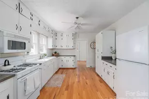 2029 Iron Duff Rd, Waynesville, NC 28785 - Photo 9