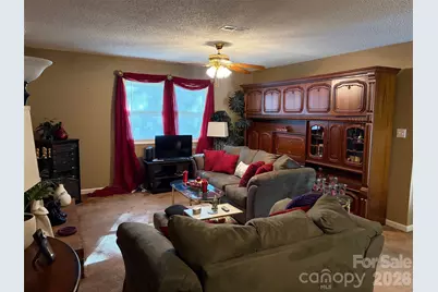 605 8th Avenue SW #D5, Conover, NC 28613 - Photo 3