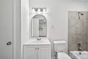 5143 Delivau Dr, Charlotte, NC 28215 - Photo 17