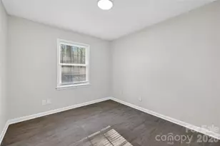 5143 Delivau Dr, Charlotte, NC 28215 - Photo 13