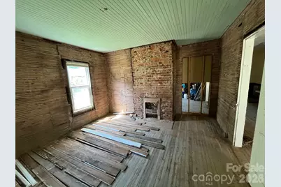 66 W Crawford Street, Old Fort, NC 28762 - Photo 9