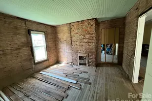 66 W Crawford St, Old Fort, NC 28762 - Photo 9