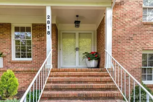 2818 Hinsdale St, Charlotte, NC 28210 - Photo 3