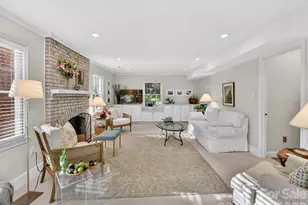 2818 Hinsdale St, Charlotte, NC 28210 - Photo 13