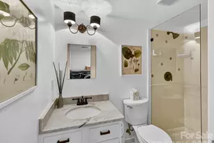 2818 Hinsdale St, Charlotte, NC 28210 - Photo 27