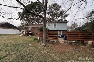 6215 Farm Pond Ln, Charlotte, NC 28212 - Photo 25