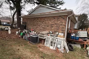 6215 Farm Pond Ln, Charlotte, NC 28212 - Photo 27