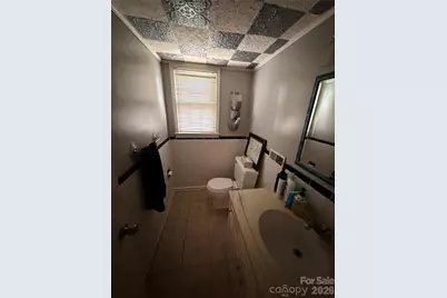 6215 Farm Pond Lane, Charlotte, NC 28212 - Photo 15