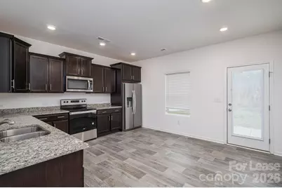 1004 Davis Hills Drive, Dallas, NC 28034 - Photo 5