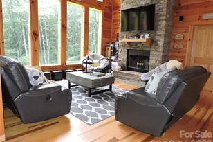 103 Chucks Ln, Bakersville, NC 28705 - Photo 3