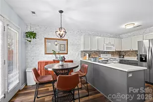 43 Stafford Ct, Fletcher, NC 28732 - Photo 3