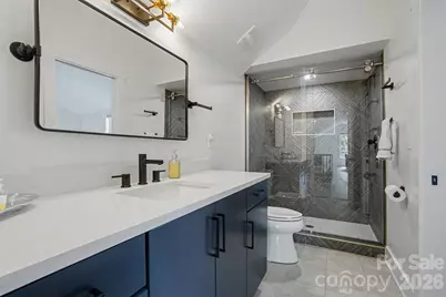 915 Laurel Creek Lane, Charlotte, NC 28211 - Photo 41