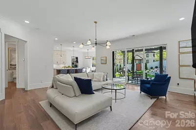 915 Laurel Creek Lane, Charlotte, NC 28211 - Photo 9