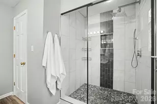 4027 Oakdale Rd, Charlotte, NC 28216 - Photo 23