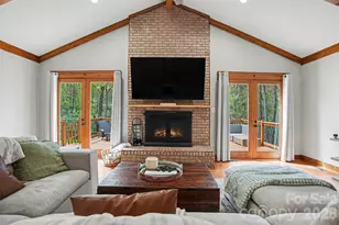 4027 Oakdale Rd, Charlotte, NC 28216 - Photo 5