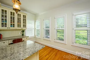 15610 Deerhaven Ct, Davidson, NC 28036 - Photo 17