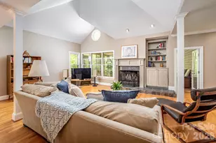 15610 Deerhaven Ct, Davidson, NC 28036 - Photo 13