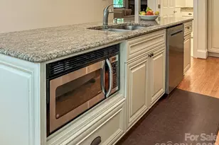 15610 Deerhaven Ct, Davidson, NC 28036 - Photo 21