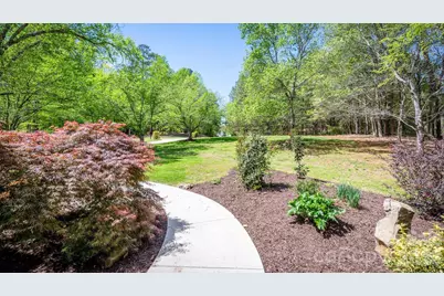 15610 Deerhaven Court, Davidson, NC 28036 - Photo 7