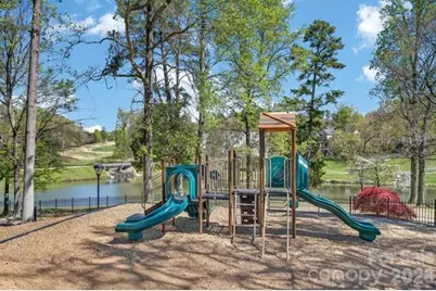 9927 Nicole Lane, Charlotte, NC 28269 - Photo 39